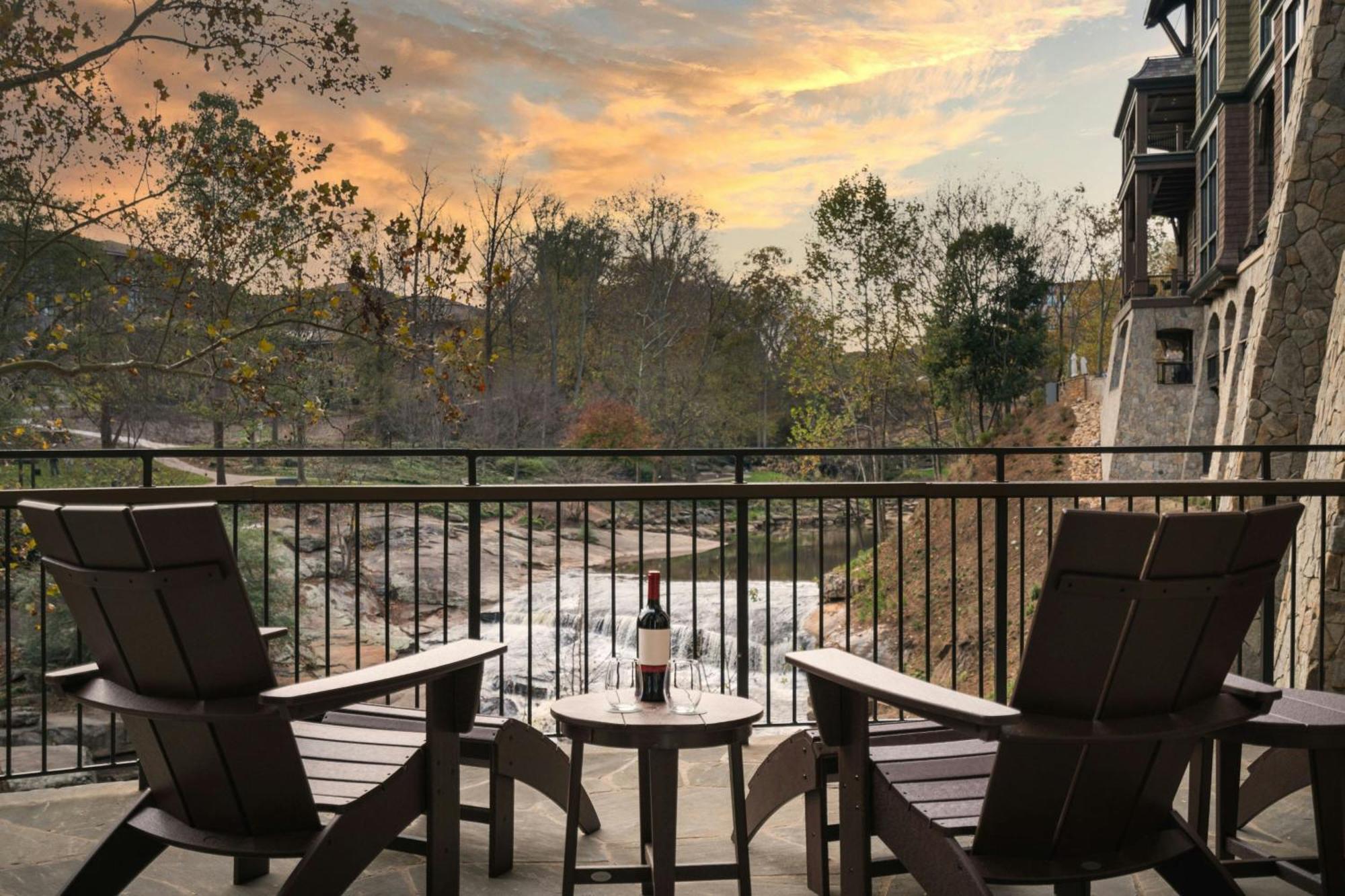 Grand Bohemian Greenville, Autograph Collection Hotel 4*