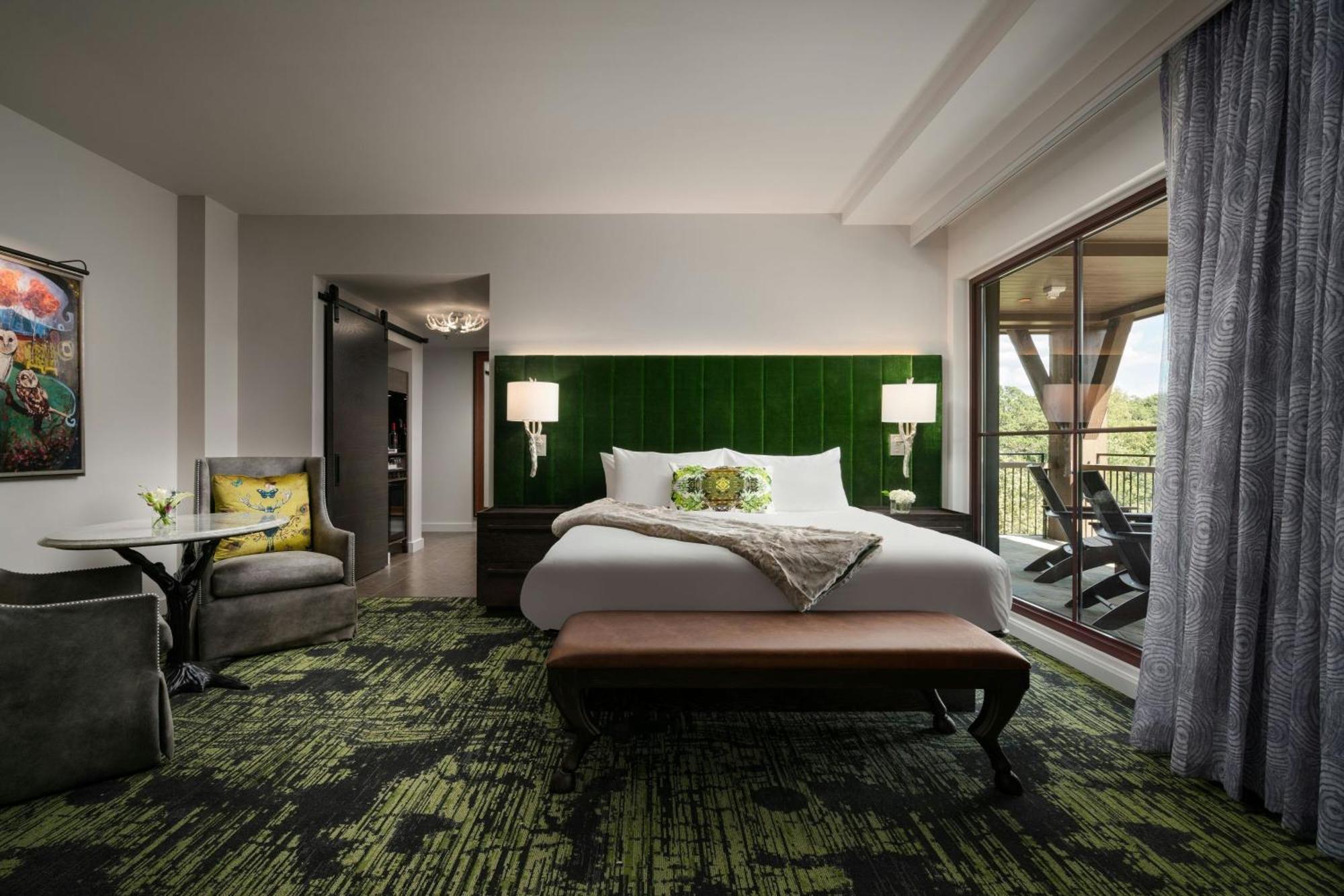 Grand Bohemian Greenville, Autograph Collection 4*